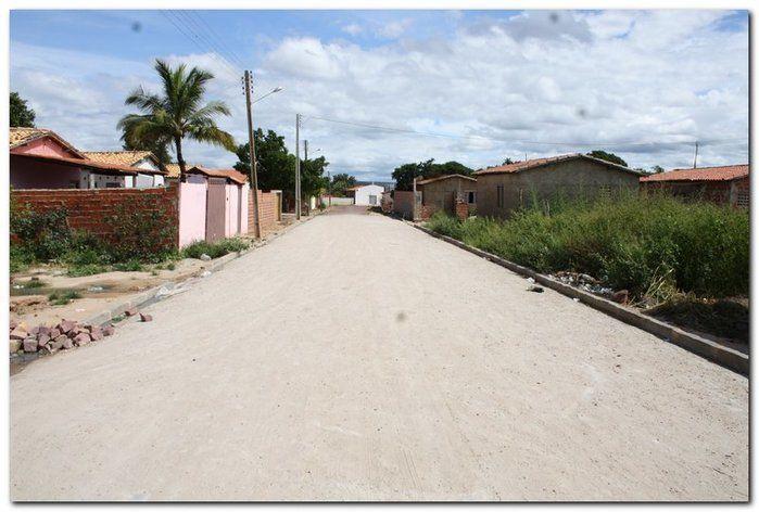 Prefeitura de Inhuma realiza pavimentação no Bairro Sossego - Imagem 8