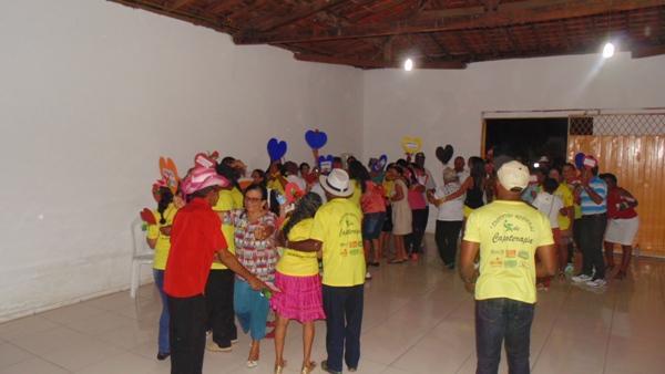 Grupo da melhor idade de Oeiras e Santo Inácio realiza caminhada - Imagem 39