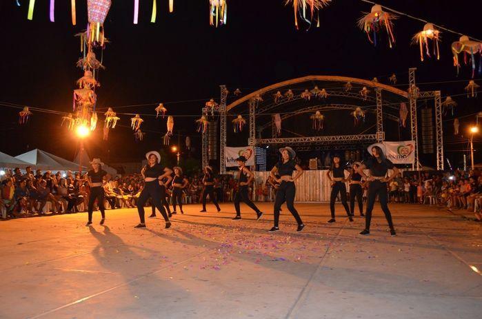 II Noite de festividades comemorativas ao 63º aniversário de Inhuma - Imagem 48