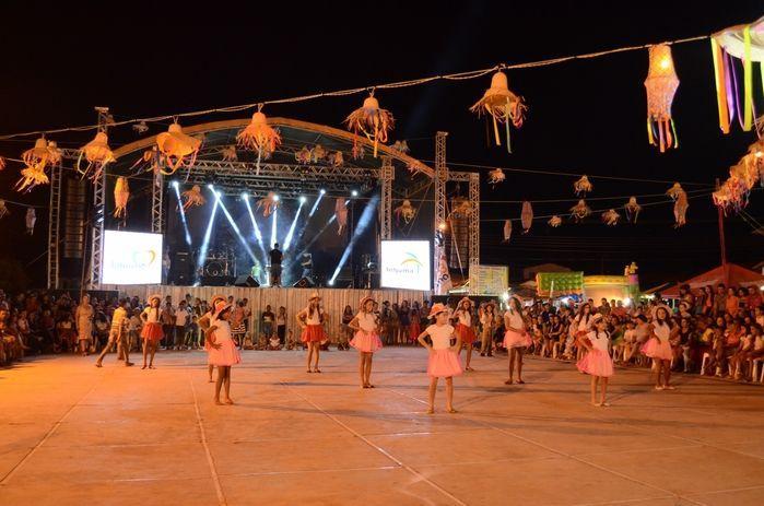 Educação Municipal realiza a quarta noite de atividades ao 63º - Imagem 23