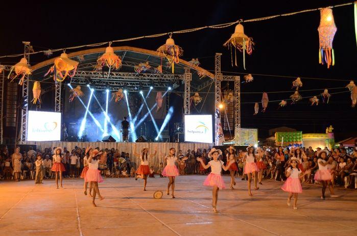 Educação Municipal realiza a quarta noite de atividades ao 63º - Imagem 26