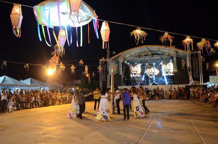 Educação Municipal realiza a quarta noite de atividades ao 63º - Imagem 33