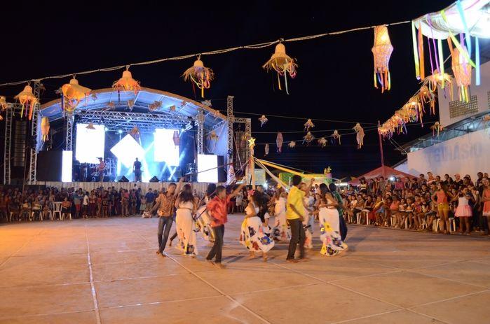 Educação Municipal realiza a quarta noite de atividades ao 63º - Imagem 35