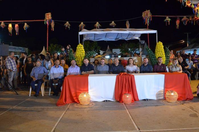 Educação Municipal realiza a quarta noite de atividades ao 63º - Imagem 6