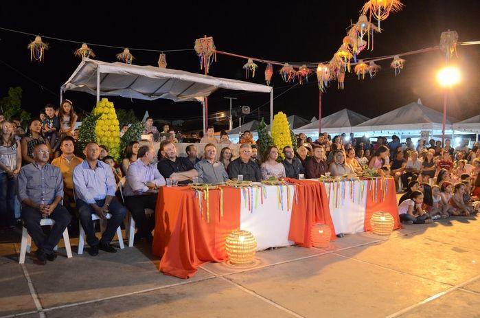 Educação Municipal realiza a quarta noite de atividades ao 63º - Imagem 20