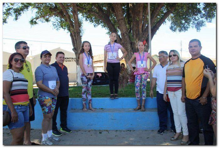 Comunidade inhumense comemora o aniversário da Cidade - Imagem 98