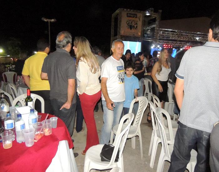 Público faz artistas se empolgarem pelo carisma nos shows  - Imagem 55