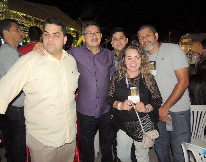 Público faz artistas se empolgarem pelo carisma nos shows  - Imagem 63