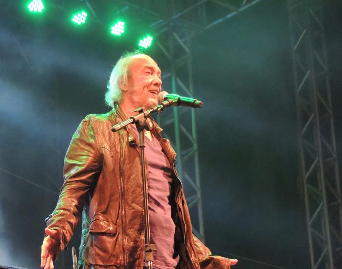 Público faz artistas se empolgarem pelo carisma nos shows  - Imagem 44