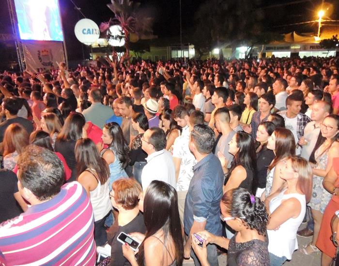 Público faz artistas se empolgarem pelo carisma nos shows  - Imagem 8