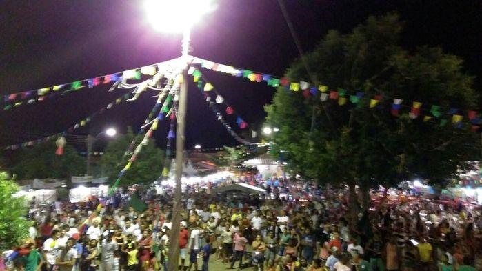 A noite dessa sexta- feira(23) (Crédito: Adriano sousa)