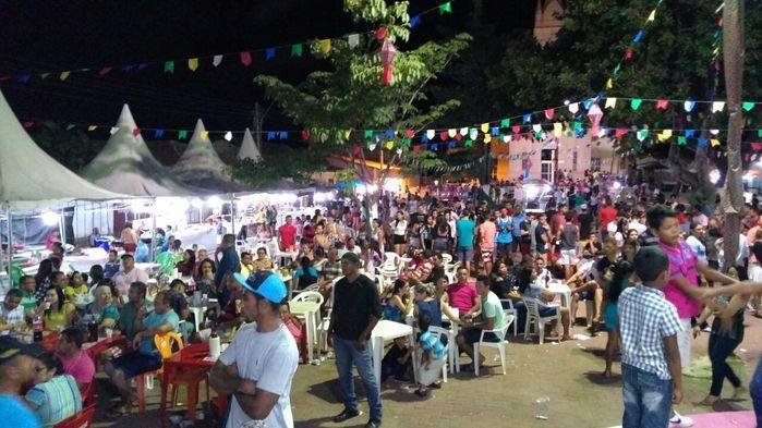 A noite do último domingo (25) (Crédito: Adriano Sousa )