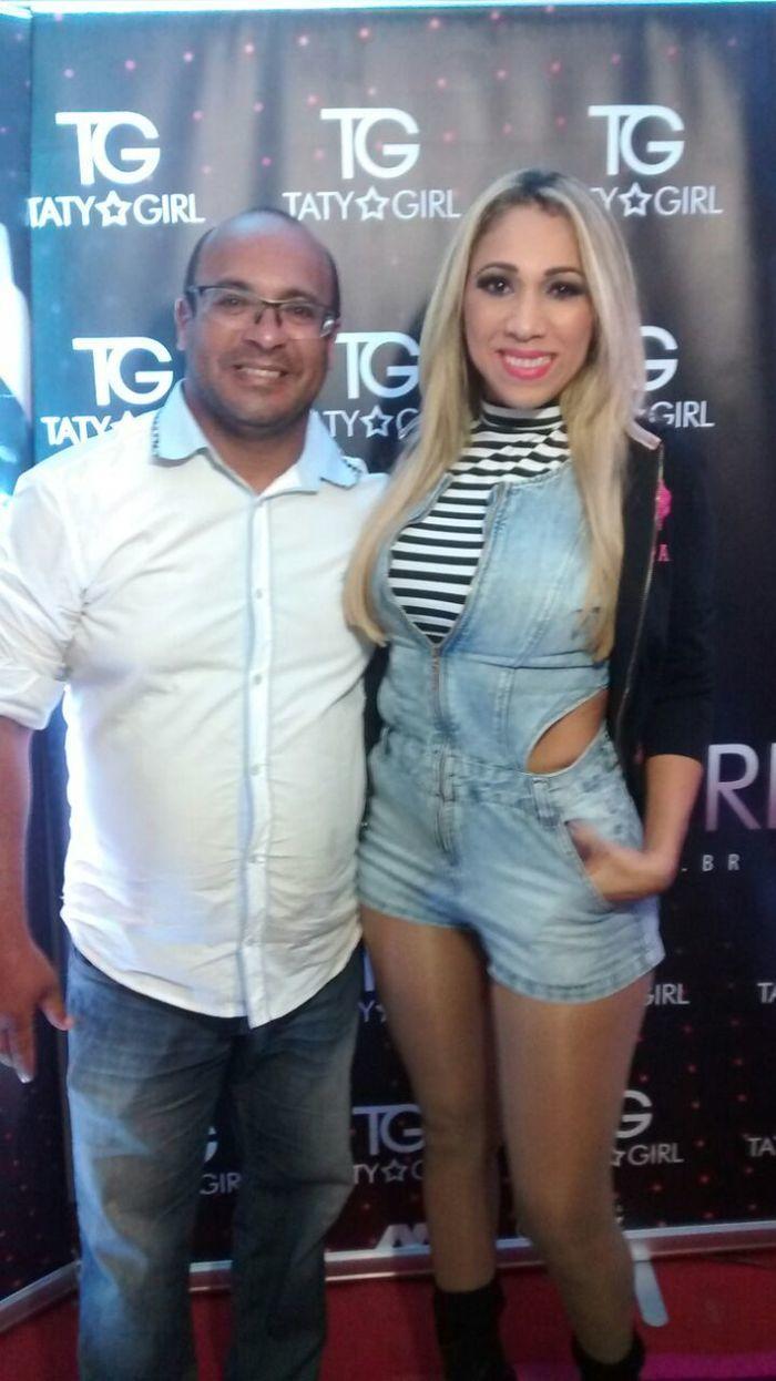 Taty Girl e Léo Cachorrão animaram a festa de 80 anos de São Pedro do Piauí (Crédito: Adriano Sousa)