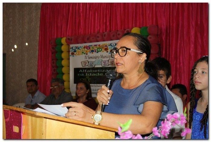 Secretaria de Educação realiza IV Seminário Municipal do PNAIC - Imagem 35