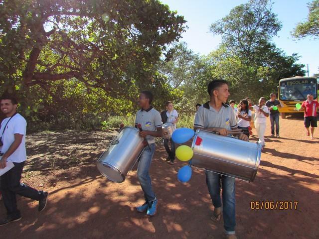 Escola Liberato Vieira Realizou Caminhada Ecológica - Imagem 99