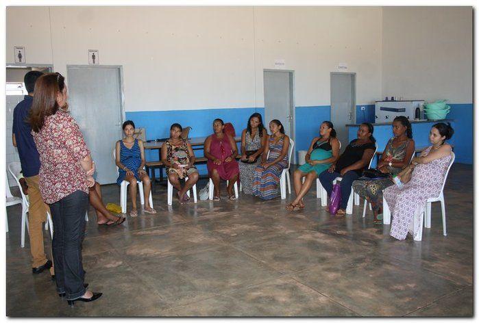 Cras realiza oficina de enxovais para o grupo de gestantes - Imagem 13
