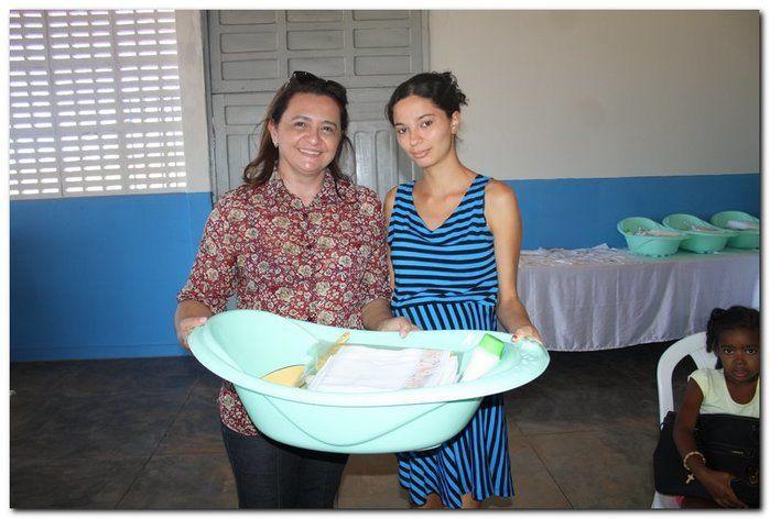 Cras realiza oficina de enxovais para o grupo de gestantes - Imagem 17