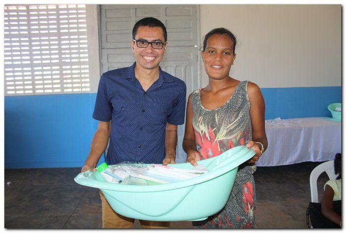 Cras realiza oficina de enxovais para o grupo de gestantes - Imagem 20