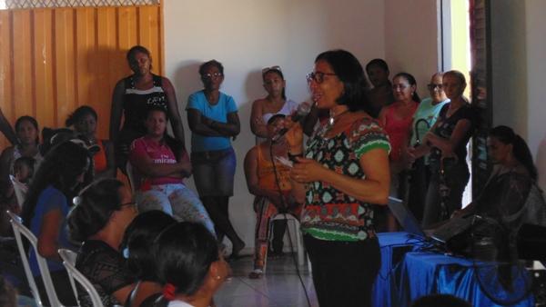 Beneficiários do bolsa família participam de reunião  - Imagem 4