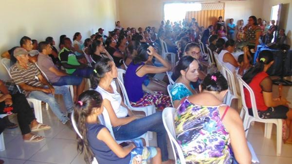 Beneficiários do bolsa família participam de reunião  - Imagem 2