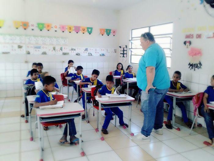 Secretário municipal de educação acompanha a execução do programa Novo Mais Educação (Crédito: Secretaria Municipal de educação)