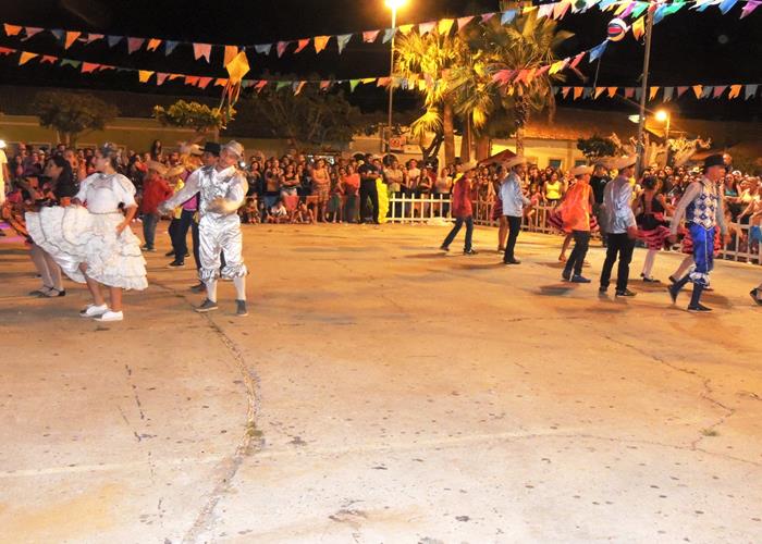 Sábado de folguedos com belas apresentações e sucesso de público - Imagem 116