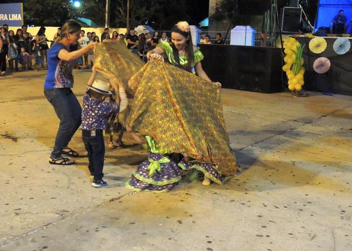 Sábado de folguedos com belas apresentações e sucesso de público - Imagem 4