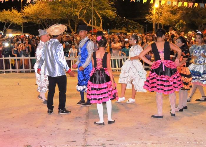 Sábado de folguedos com belas apresentações e sucesso de público - Imagem 110