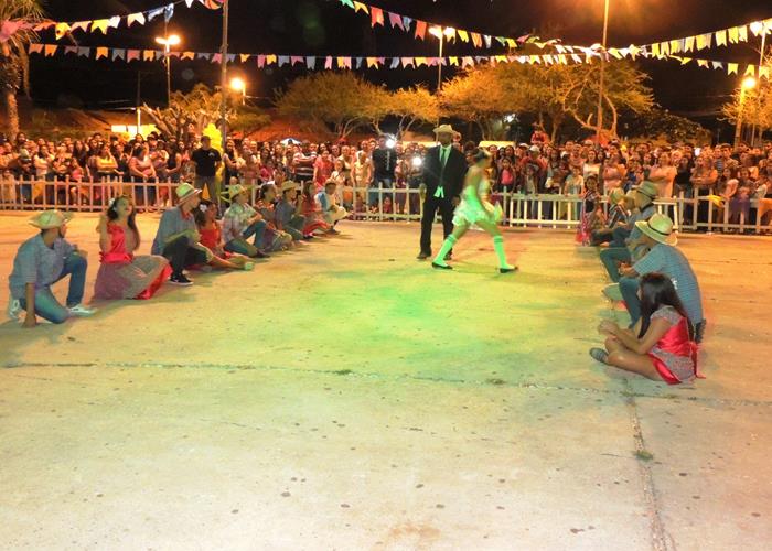 Sábado de folguedos com belas apresentações e sucesso de público - Imagem 61