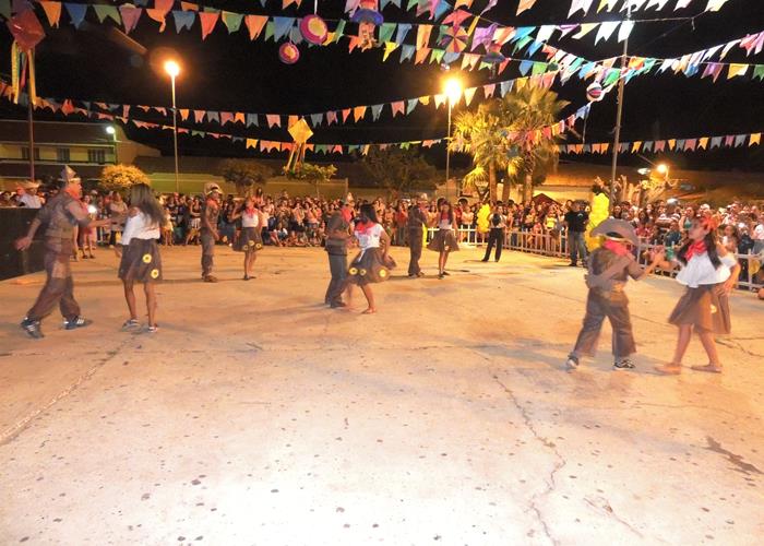 Sábado de folguedos com belas apresentações e sucesso de público - Imagem 84