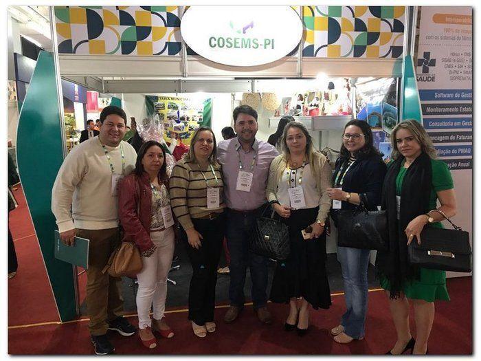 Secretária Municipal de Saúde participa do XXXIII Congresso Naciona - Imagem 3