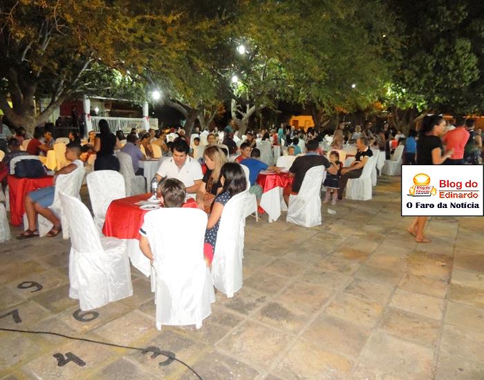 Povo prestigia 9ª edição do Festival de Doces e Salgados - Imagem 9