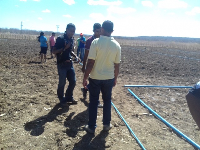 Colônia do Piauí recebe o Projeto “Sertão Irrigado”  - Imagem 36
