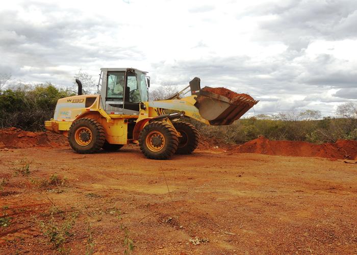 Município intensifica ações em estrada e esporte na zona rural  - Imagem 23