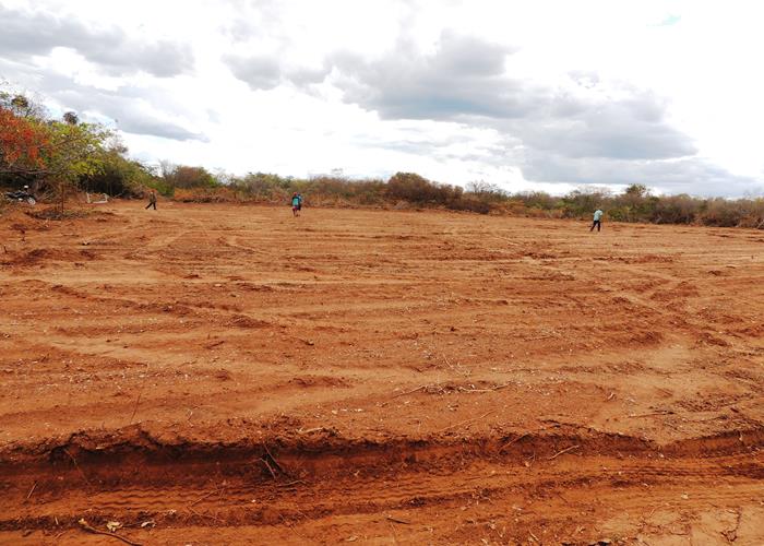 Município intensifica ações em estrada e esporte na zona rural  - Imagem 11