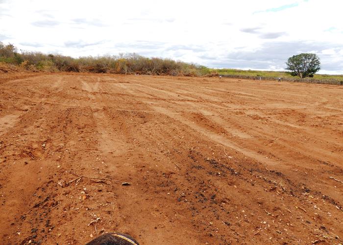 Município intensifica ações em estrada e esporte na zona rural  - Imagem 13
