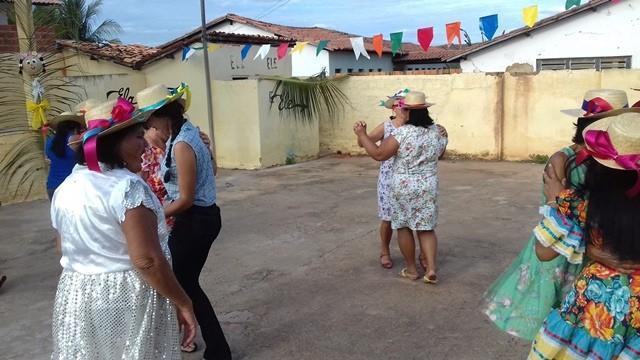 A Secretaria de Ação Social realizou o São João da Melhor Idade em  - Imagem 10