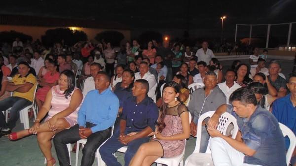 Casamento comunitário é realizado em Santo Inácio  - Imagem 10