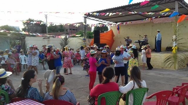 A Secretaria de Ação Social realizou o São João da Melhor Idade em  - Imagem 56