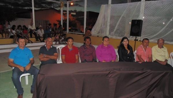 Casamento comunitário é realizado em Santo Inácio  - Imagem 14