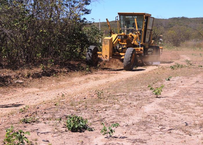 Município inicia recuperação de 10 km de estrada na zona rural - Imagem 8