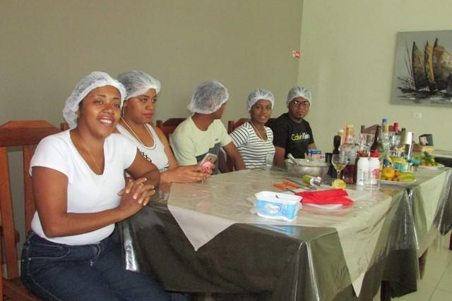 SMAS Realizou Curso Básico de Garçom - Imagem 79