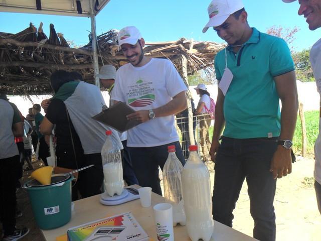 Prefeito participa do 1° Dia do Agricultor  - Imagem 28