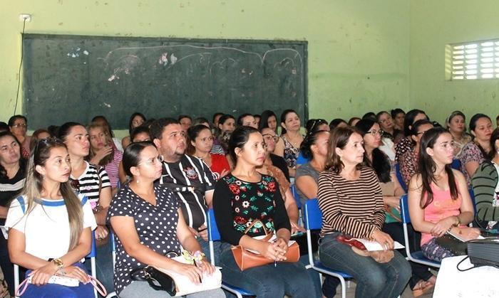  SEMED: Professores da Educação Infantil participam de encontro - Imagem 1