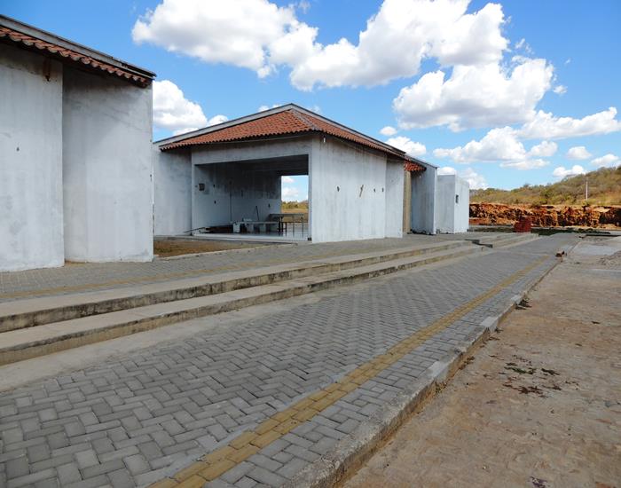 Obra da orla do açude Joana está sendo chamada de obra para para - Imagem 6