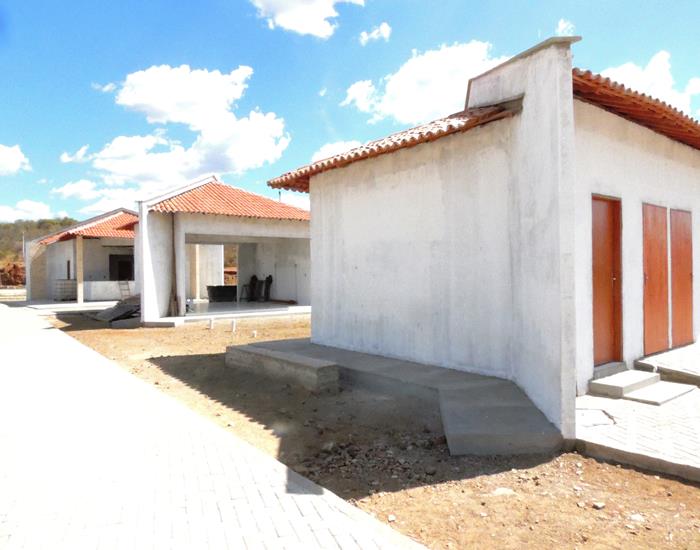 Obra da orla do açude Joana está sendo chamada de obra para para - Imagem 14