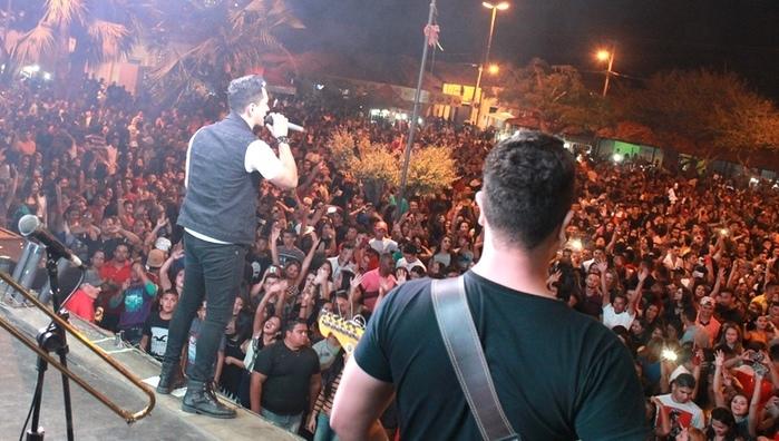 Público prestigia shows de aniversário 163 anos de Pedro II  - Imagem 4