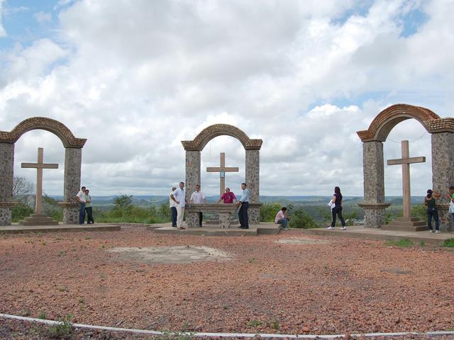 Morro do Cruzeiro, simbolo de nossa religiosidade (Crédito: reprodução)