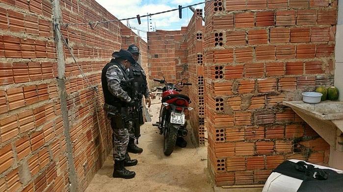 Força Tática de Parnaíba recupera três motos roubadas e prende dois - Imagem 2