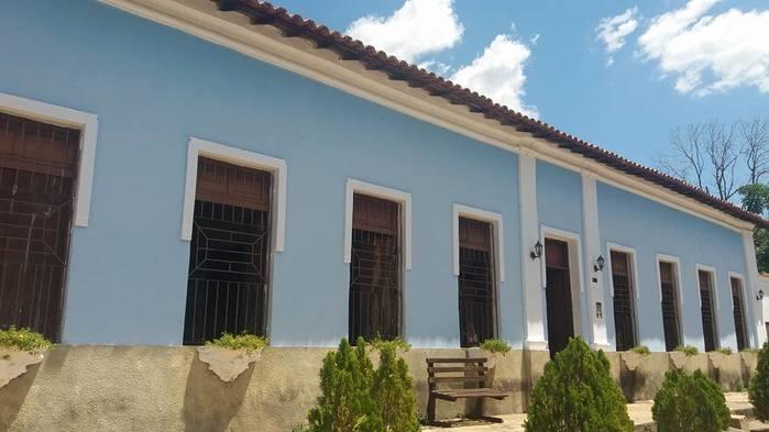 Casa Paroquial: Reunião serviu para tratar de uma pré programação dos Festejos do Menino Deus, de 23/12/2017 a 1/1/2018, em Monsenhor Gil  (Crédito: reprodução)